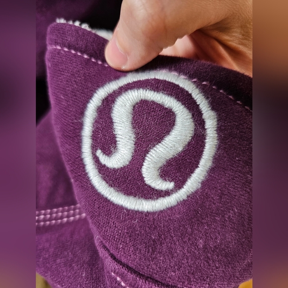 Lululemon special edition removable sleeve scuba hoodie - Picture 9 of 11